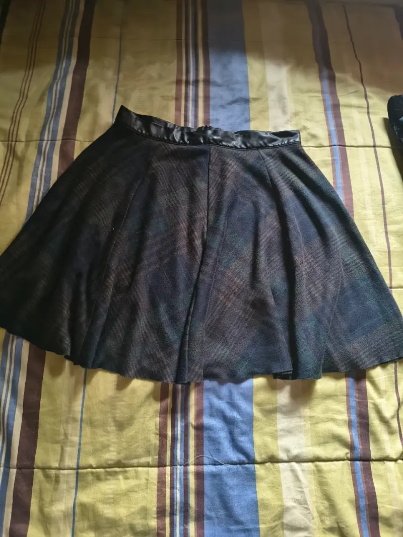 Faldas a 3000c/u - 4
