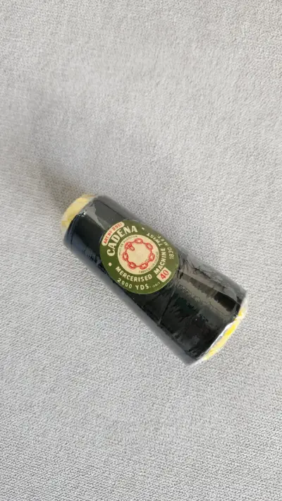 Hilo negro Cadena mercerizado 2000 yardas - miniatura 1