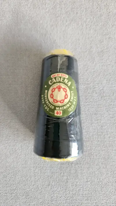 Hilo negro Cadena mercerizado 2000 yardas - miniatura 2