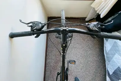 Bicicleta montaña Lahsen con suspensión - miniatura 3