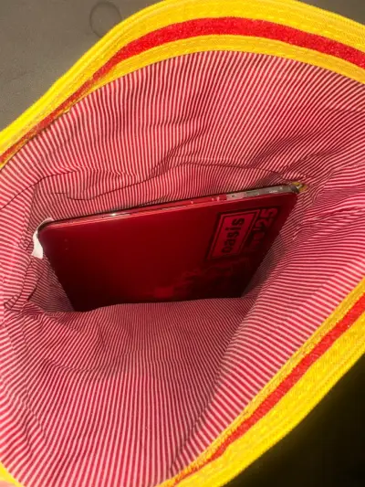 Mochila amarilla Buena Vista con cierre ajustable - miniatura 6