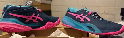 Zapatillas deportivas Asics azul y rosado - miniatura 1
