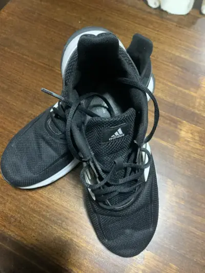 Zapatillas deportivas Adidas negras - miniatura 2