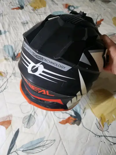 Casco de motocross O'Neal negro y naranja - miniatura 5