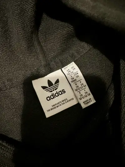 Polerón negro Adidas con capucha - miniatura 6