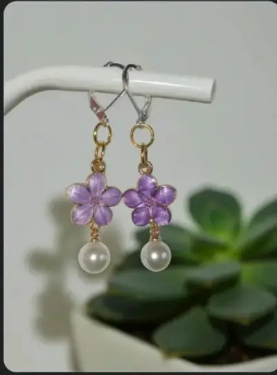 Aros colgantes gancho de plata con flores y perlas - miniatura 2