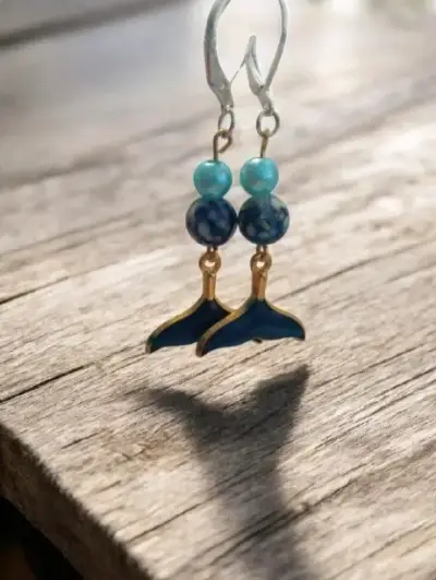 Aros colgantes gancho de plata con flores y perlas - miniatura 5
