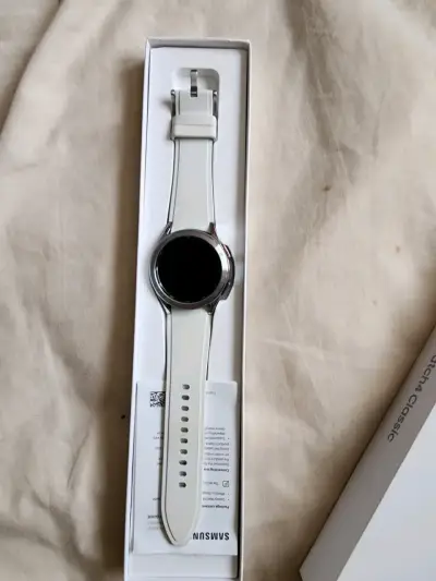 Samsung Galaxy Watch4 Classic nuevo - miniatura 2