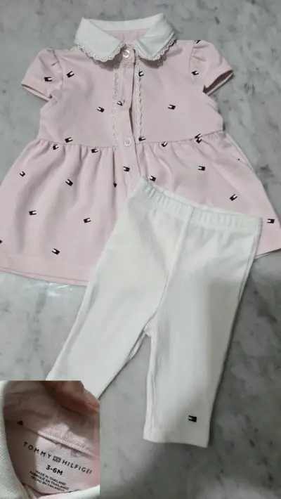 Conjunto Tommy Hilfiger - miniatura 1