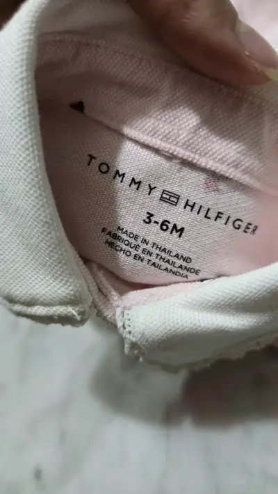 Conjunto Tommy Hilfiger - miniatura 2