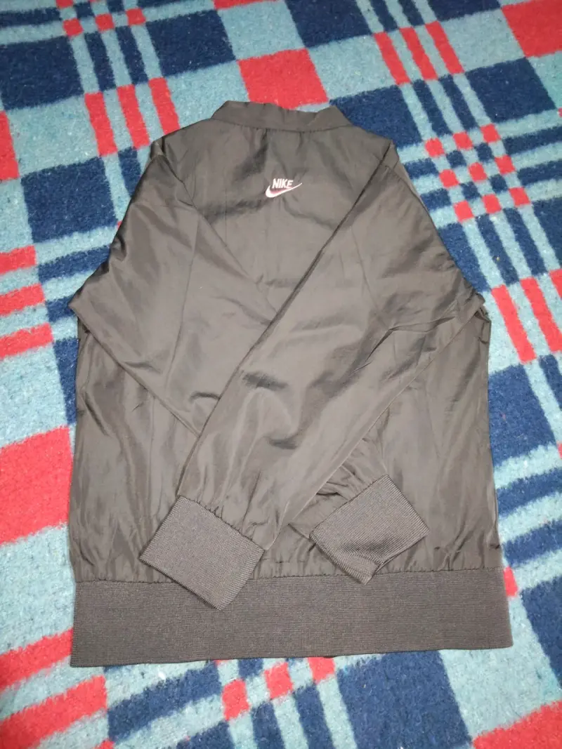 Chaqueta Nike ploma talla M - 2