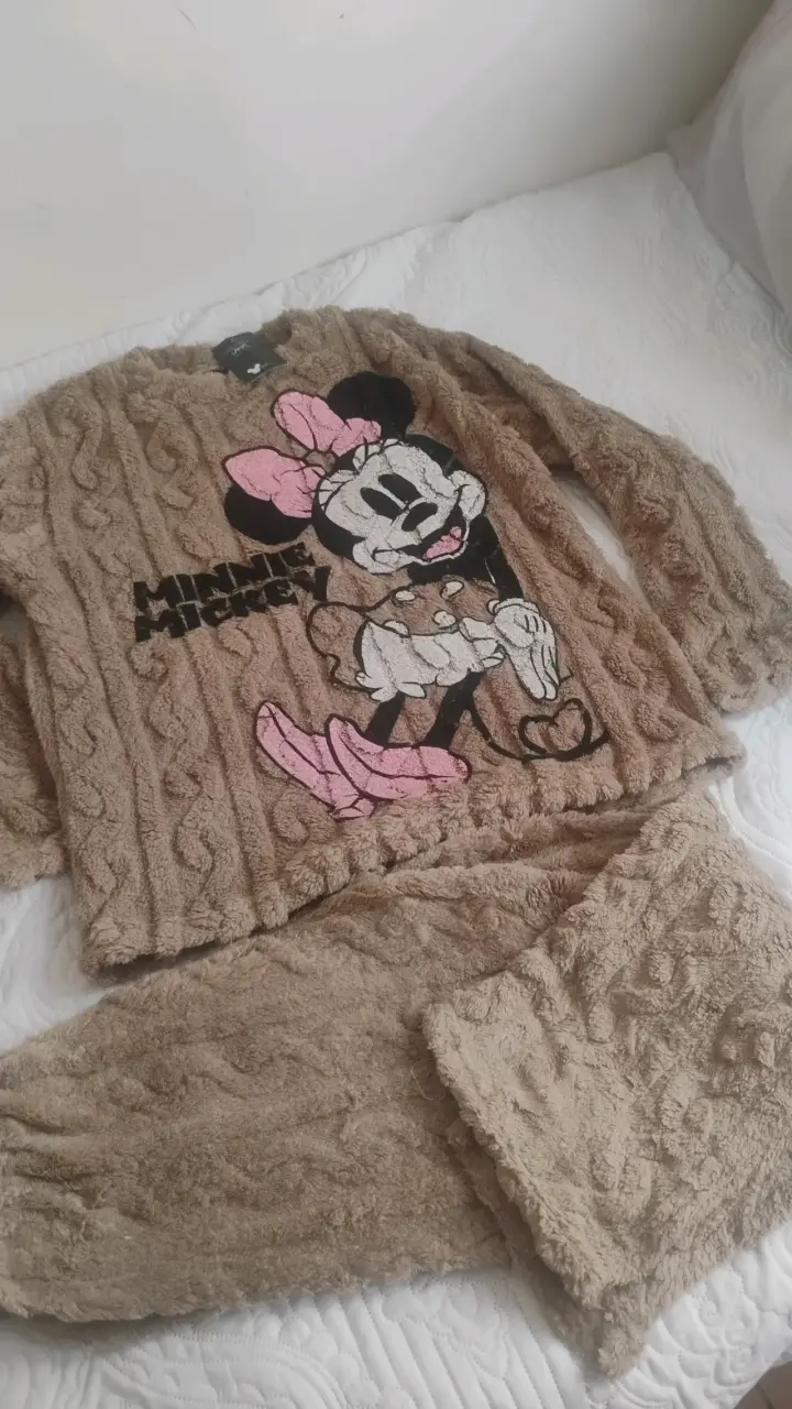 Pijama polar Minnie Mouse - 3