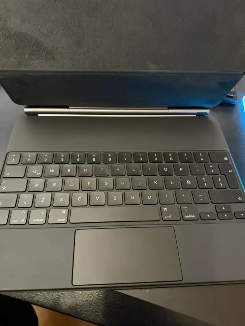 Magic Keyboard Apple Original para iPad Pro 12,9” - 3