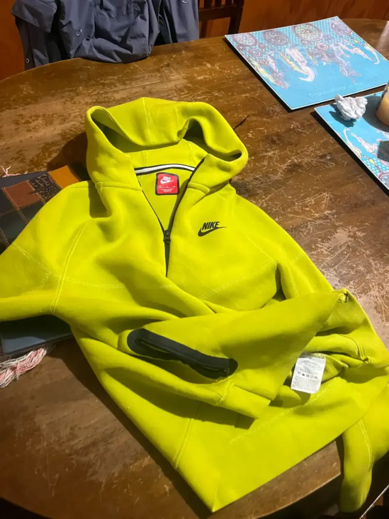 Nike tech - 2