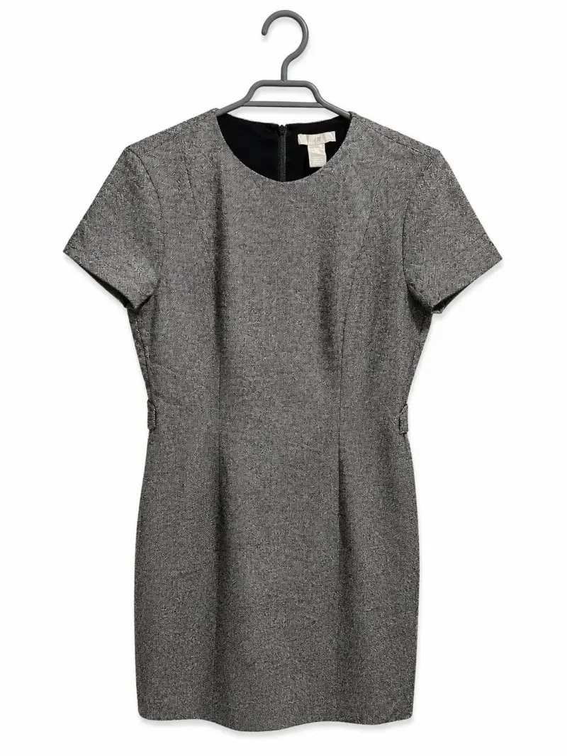 Vestido gris elegante de H&M