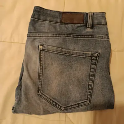 Lote de jeans 8000 cada uno para hombre - miniatura 5