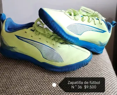 Zapatillas de fútbol verde y azul talla 36 - miniatura 1
