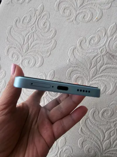 Xiaomi Redmi Note 13 Pro 5G Cómo Nuevo - miniatura 4