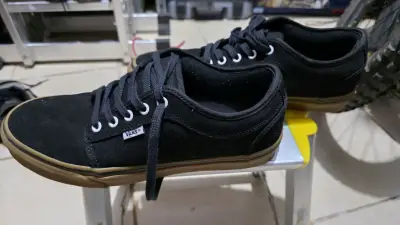 Zapatillas negras Vans en buen estado - miniatura 4