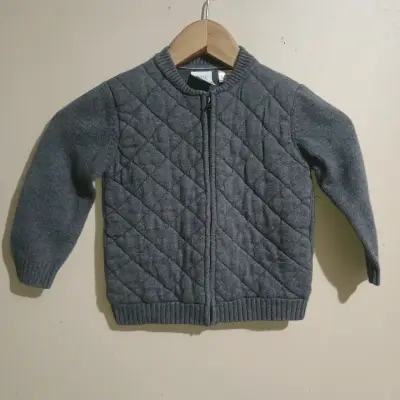 Chaqueta acolchada gris para niño - miniatura 1