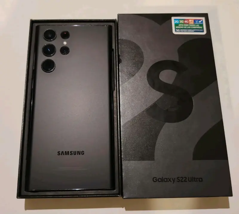 Samsung Galaxy S22 Ultra 256GB en buen estado - 3