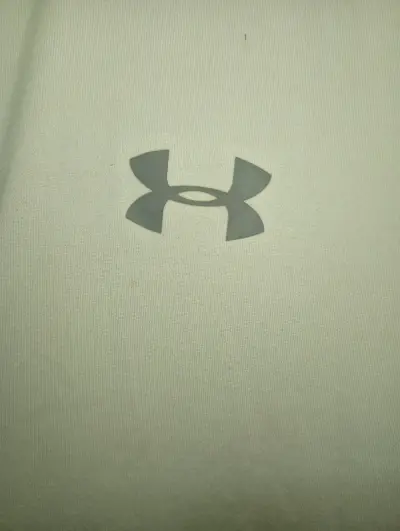 Polera deportiva Under Armour blanca - miniatura 2