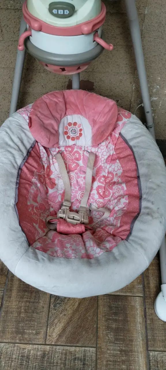 Mecedora para bebé Fisher-Price rosa - 2