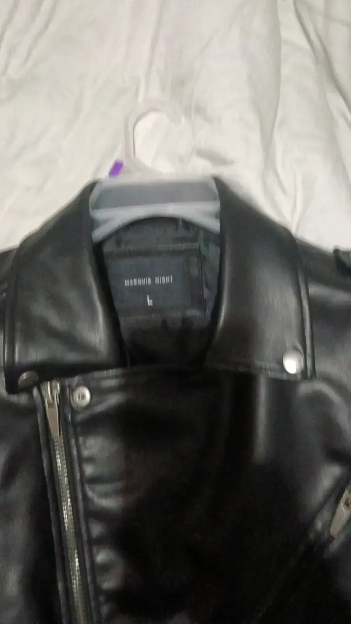 Chaqueta de cuero negra estilo biker - 6