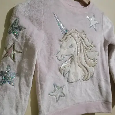Polerón infantil con diseño de unicornio - miniatura 3