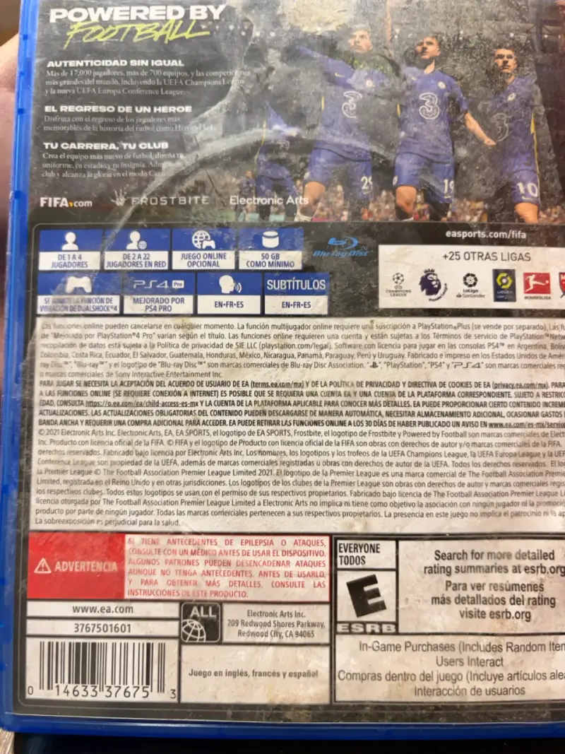 Juego FIFA 22 para PS4 en buen estado - 3