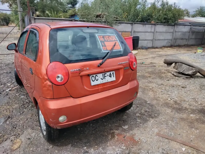 Chevrolet Spark 2009 económico y confiable - 3