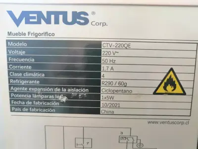 Congelador vertical con control digital - miniatura 2