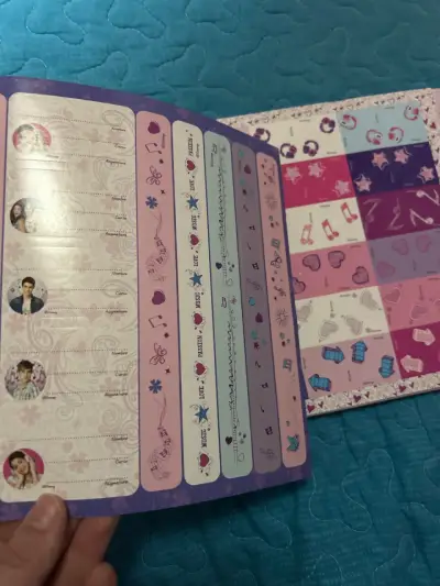 Scrapbook Disney Violetta nuevo - miniatura 4