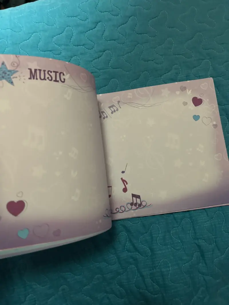 Scrapbook Disney Violetta nuevo - 5