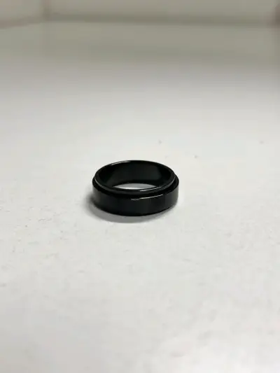Anillo negro de acero inoxidable - miniatura 1