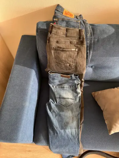 3 jeans Levi's, Mossimo y Maquis - miniatura 1