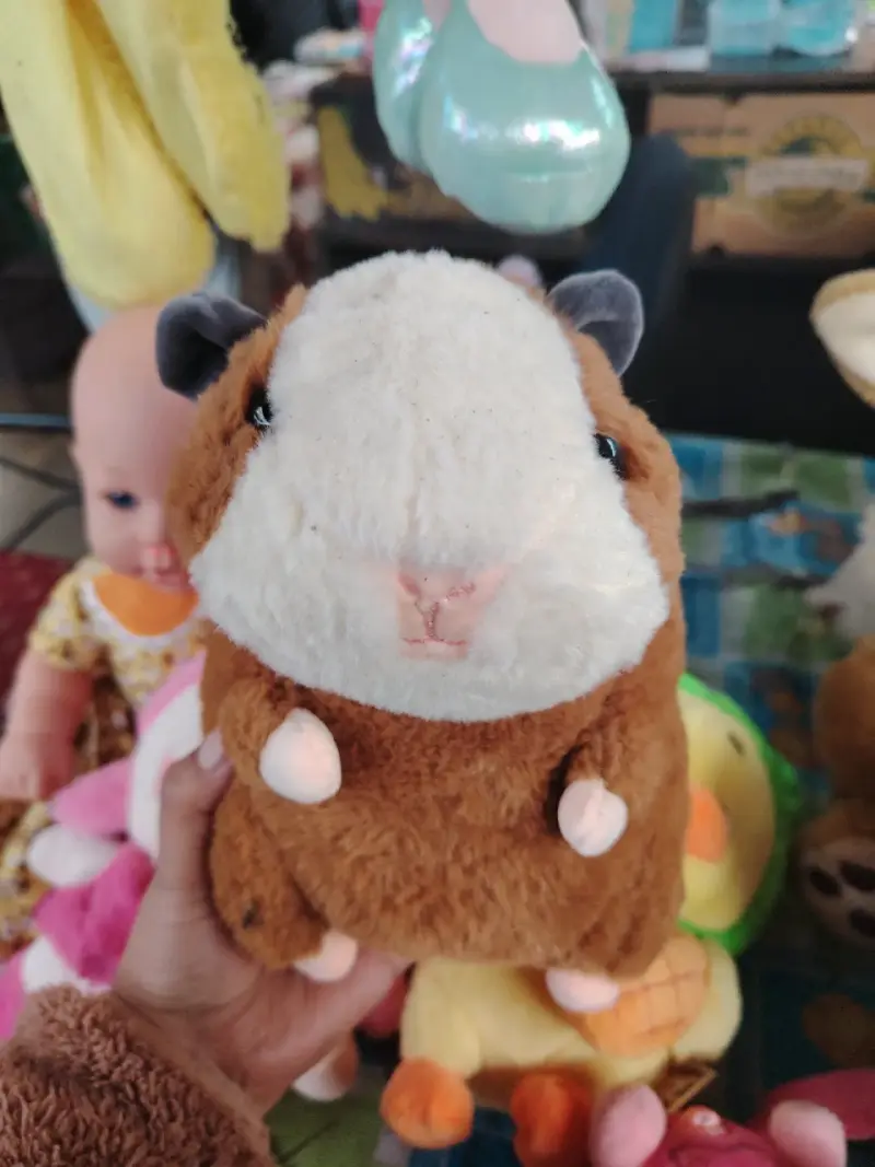 Peluche de cobaya suave y tierno