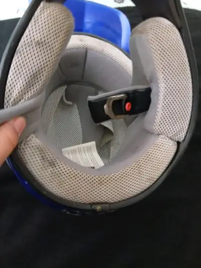 Casco de motocross azul y negro - miniatura 3