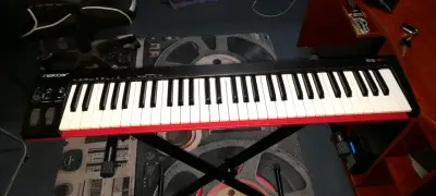 Teclado controlador MIDI Nektar SE61 - miniatura 1