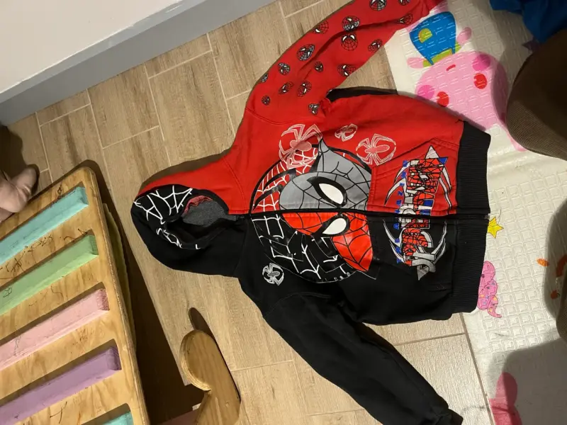 Polerón infantil de Spiderman con capucha - 1