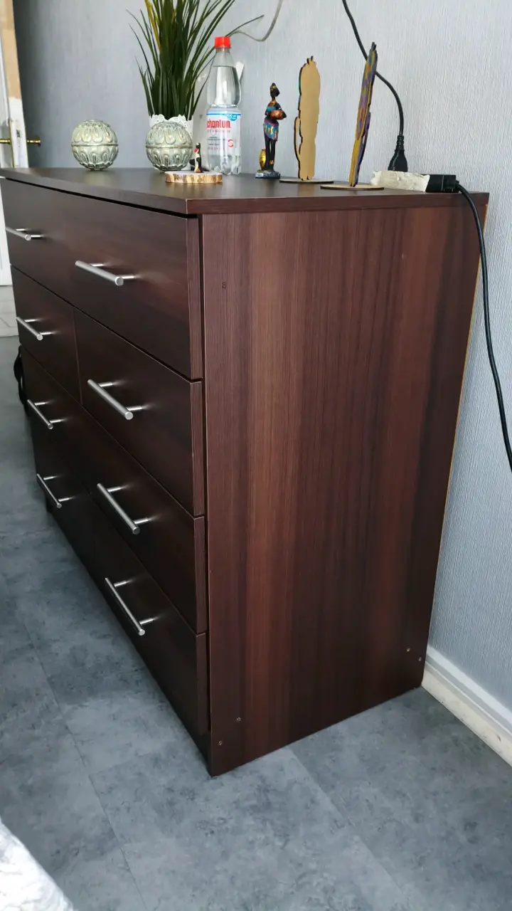 Cómoda de madera con seis cajones - 3