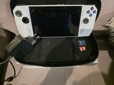 Consola portátil ROG Ally con estuche - miniatura 5
