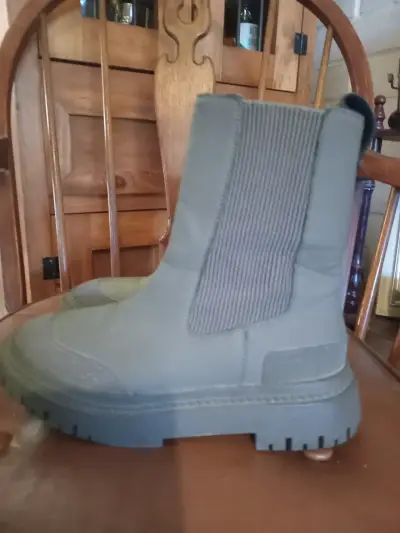 Botines Chelsea verdes de goma niña - miniatura 1