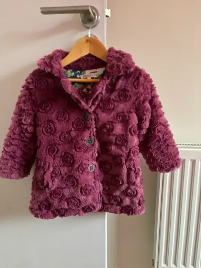 Abrigo infantil de peluche morado 18 meses - miniatura 1
