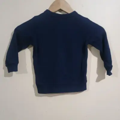 Polerón azul para niño con bolsillo decorativo - miniatura 2