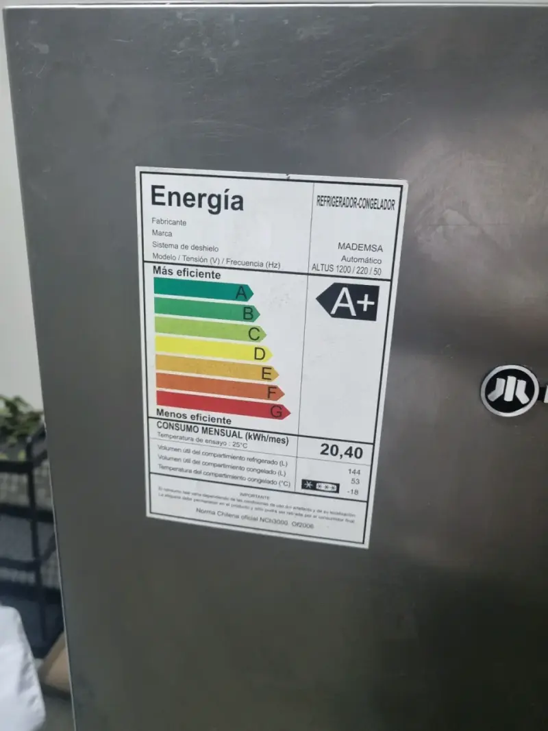 Refrigerador Mademsa Altus 1250 Inox 251 Litros - 3