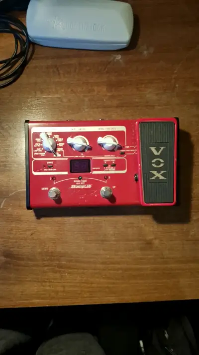 Pedal multiefectos para bajo Vox StompLab 2B - miniatura 1