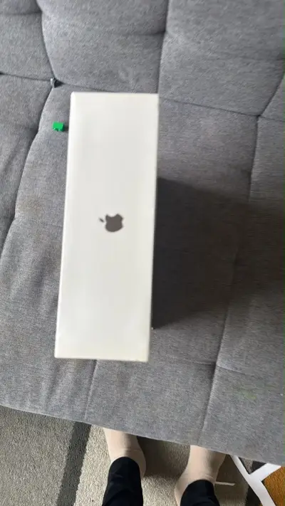 Airpods max en caja usados - miniatura 1
