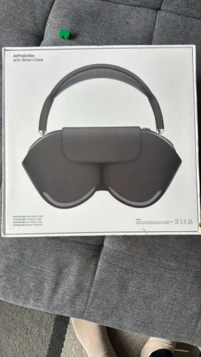 Airpods max en caja usados - miniatura 3