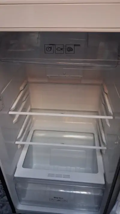 Refrigerador Samsung Digital Inverter - miniatura 3